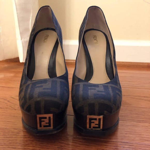 Fendi shoes - Picture 2 of 6